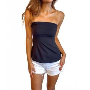 NEW OLIVACEOUS the one & only strapless top in black